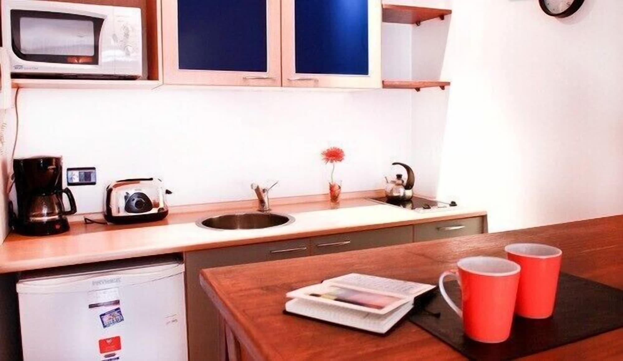 Callao Plaza Suites บัวโนสไอเรส ภายนอก รูปภาพ