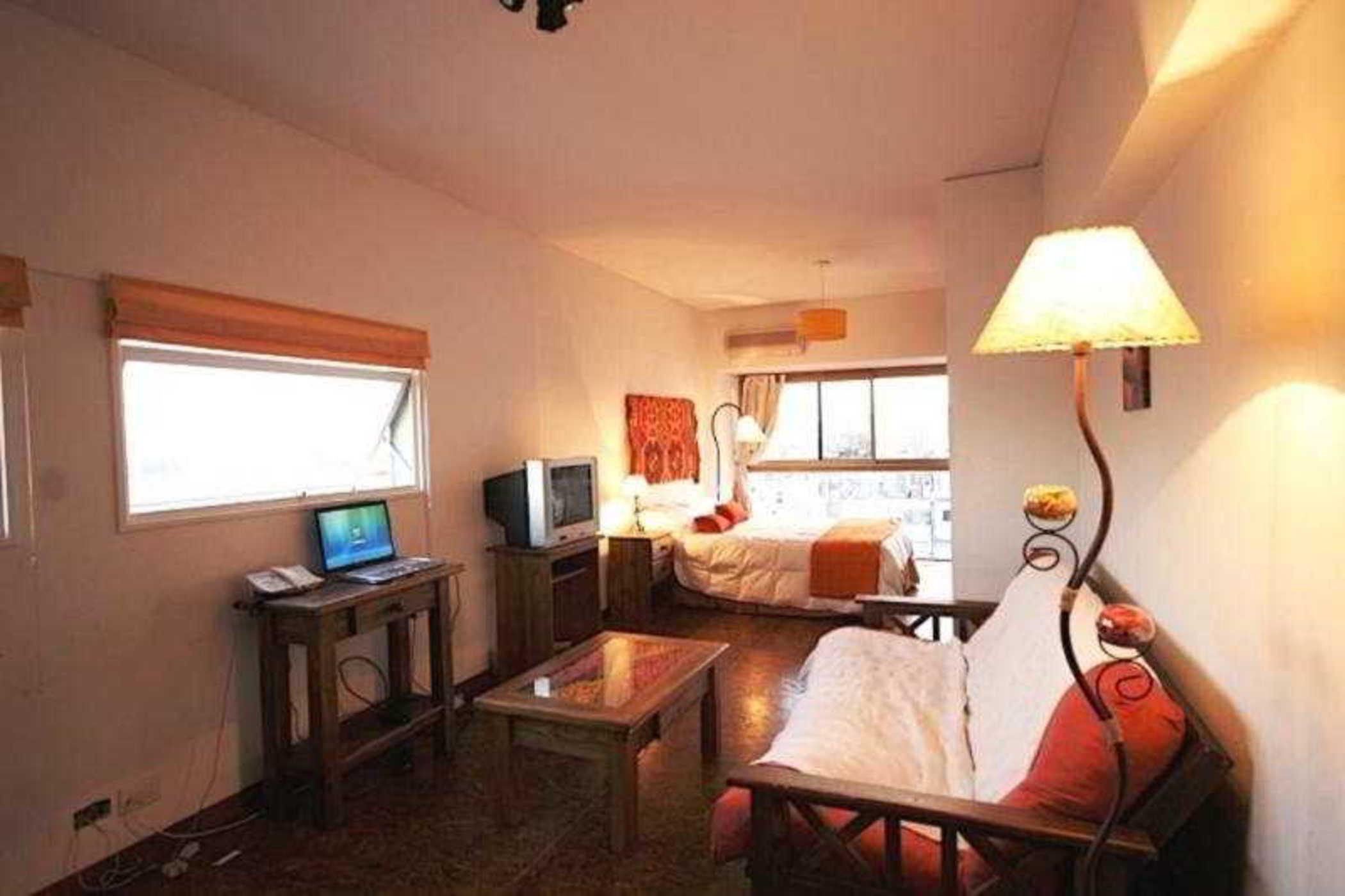Callao Plaza Suites บัวโนสไอเรส ภายนอก รูปภาพ